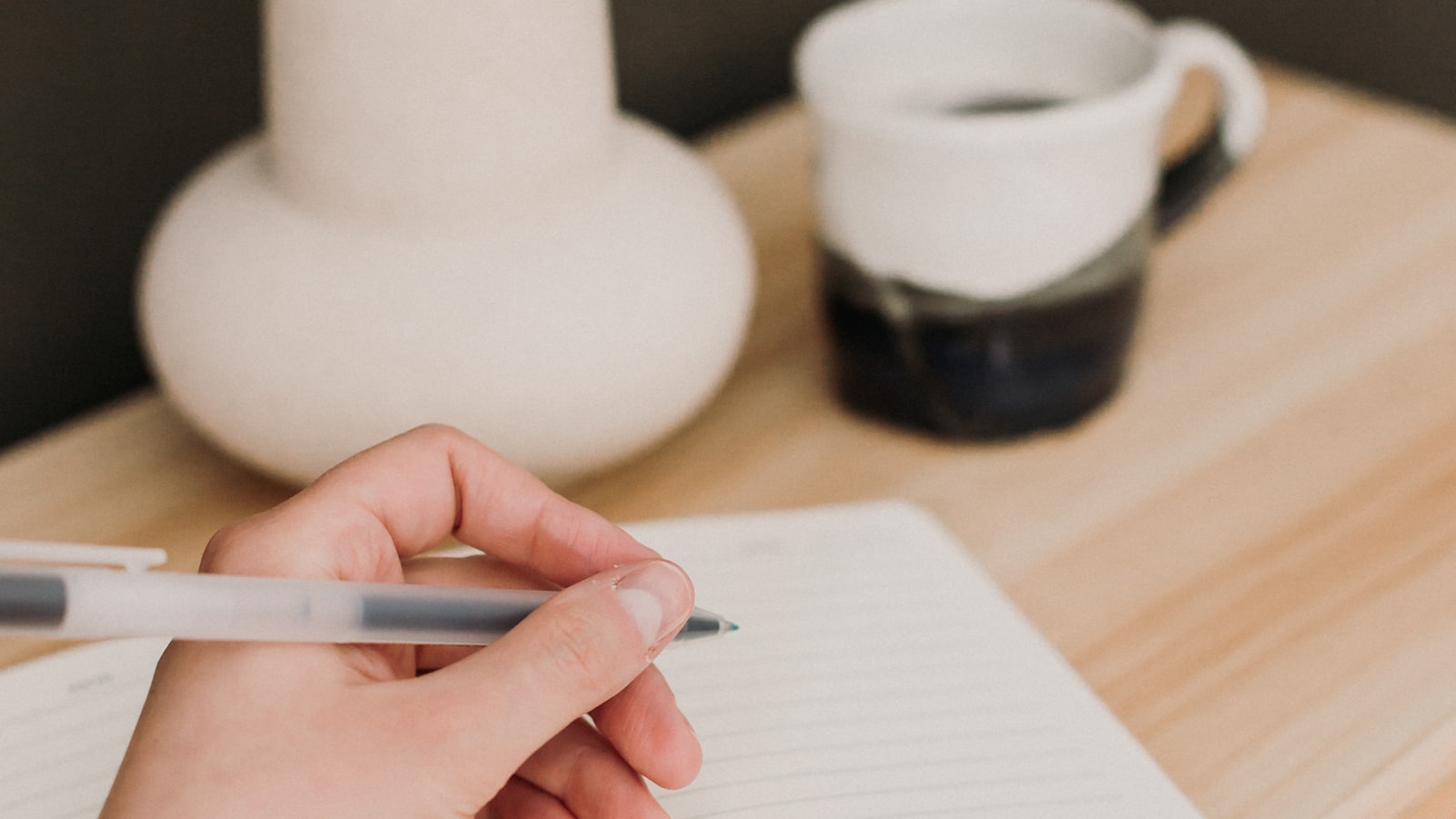 AI wrote the parent newsletter — 4 prompts to sound like me
